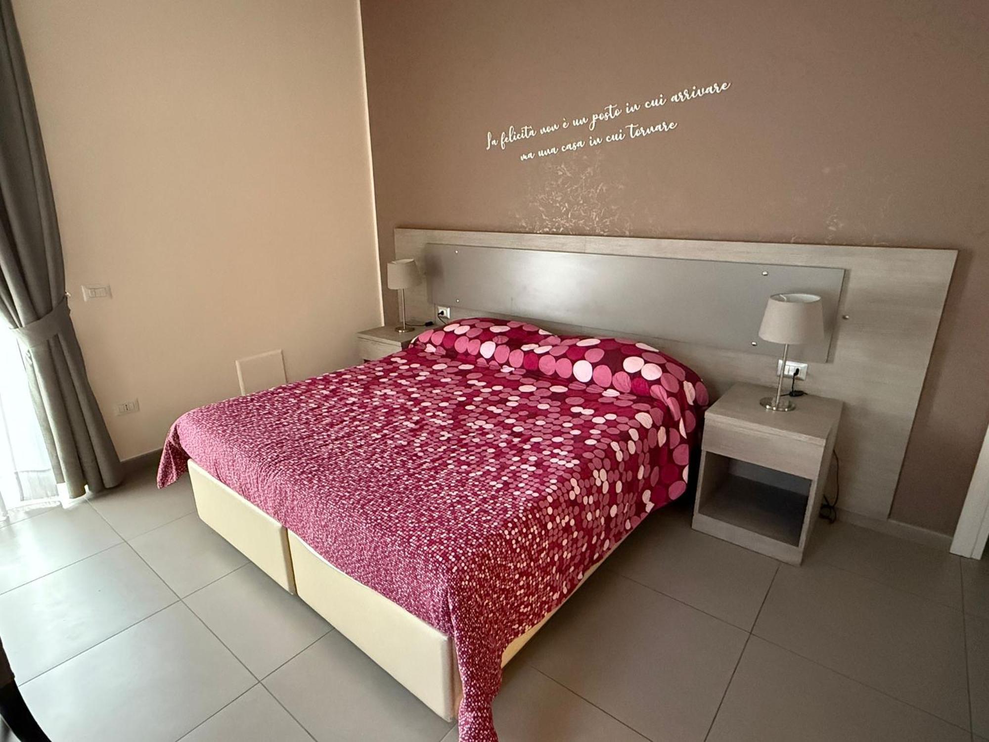 נאפולי Bed And Breakfast Aereoparking מראה חיצוני תמונה