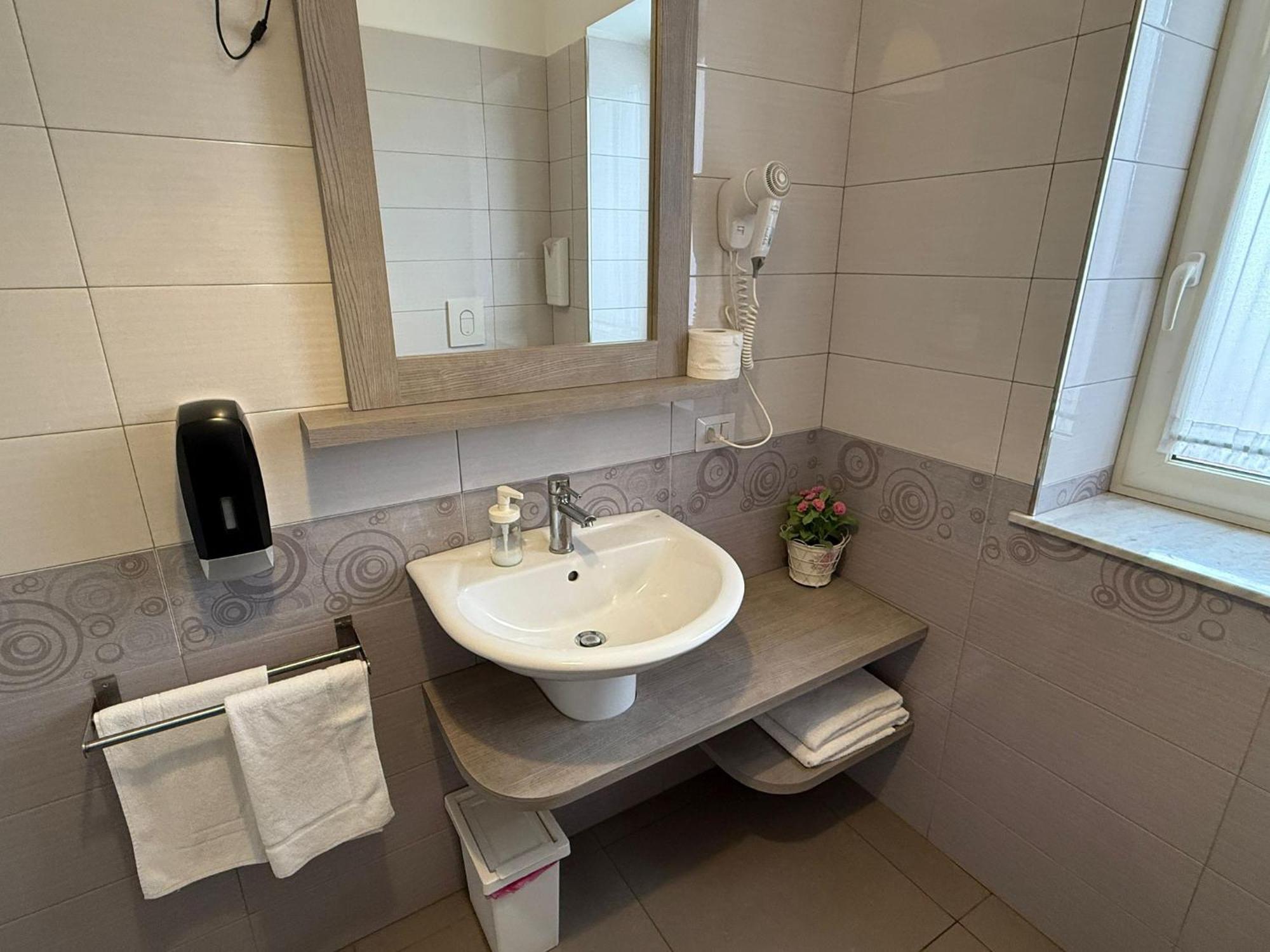 נאפולי Bed And Breakfast Aereoparking מראה חיצוני תמונה